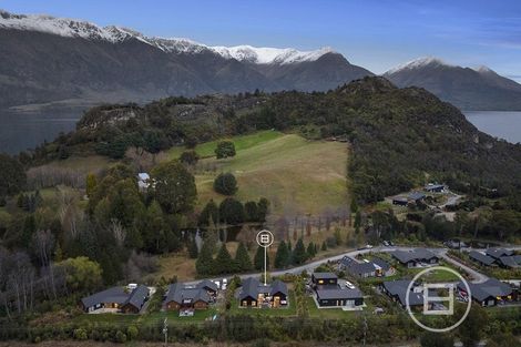 Photo of property in 45 Peregrine Falcon Road, Mount Creighton, Queenstown, 9371