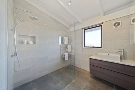 Photo of property in 1/15 Billabong Place, Botany Downs, Auckland, 2010