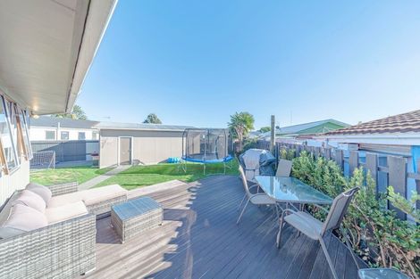 Photo of property in 8 Glamorgan Avenue, Tamatea, Napier, 4112
