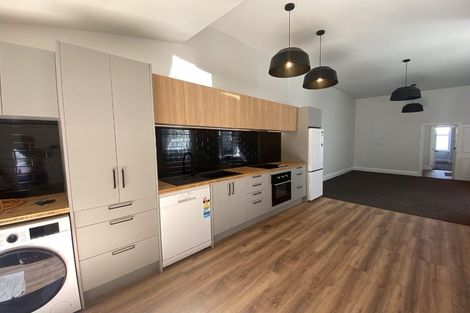 Photo of property in 23 Elizabeth Street, Mount Victoria, Wellington, 6011