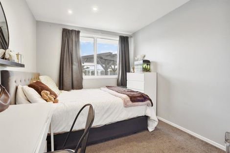 Photo of property in 8 Doggett Place, Rangiora, 7400