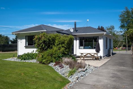 Photo of property in 114 Waihao Back Road, Waimate, 7979