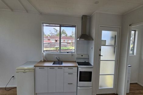 Photo of property in 2 Tuna Place, Manurewa, Auckland, 2102