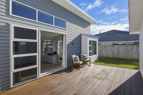 Photo of property in 9 Taranui Way, Paraparaumu Beach, Paraparaumu, 5032