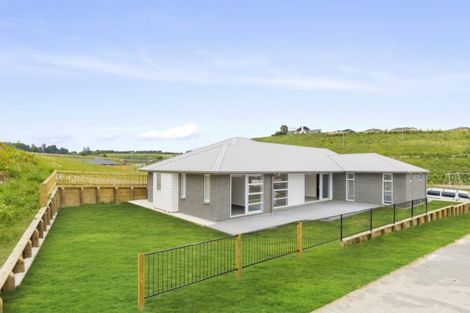 Photo of property in 47 Pakanga Grove, Pyes Pa, Tauranga, 3112