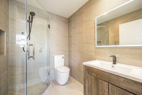 Photo of property in 1d Tudor Place, Mairangi Bay, Auckland, 0630