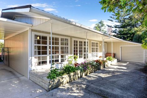 Photo of property in 4 Balfour Crescent, Riverlea, Hamilton, 3216