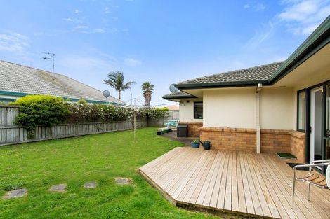 Photo of property in 110 Evans Road, Papamoa Beach, Papamoa, 3118