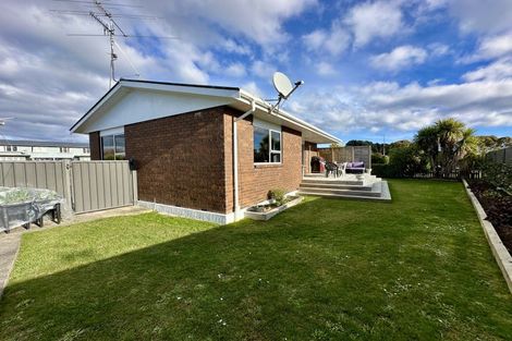 Photo of property in 2/64 Glengarry Crescent, Glengarry, Invercargill, 9810