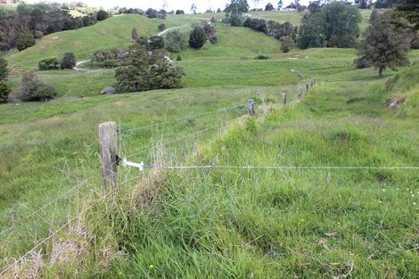 Photo of property in 118 Paparoa Station Road, Paparoa, 0571