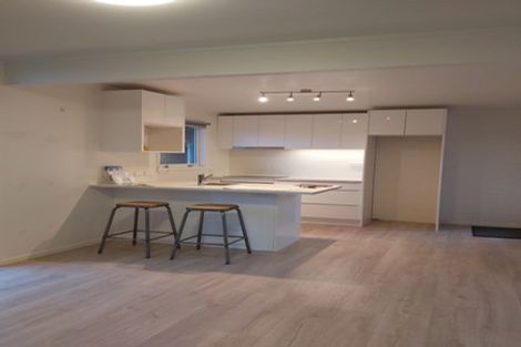 Photo of property in 2/2 Bentley Avenue, Glenfield, Auckland, 0629