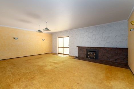 Photo of property in 28 Saint James Street, Richmond Heights, Taupo, 3330