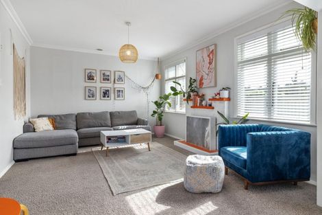 Photo of property in 62 Raglan Street, Lansdowne, Masterton, 5810