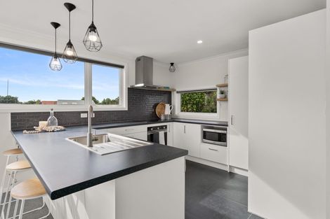 Photo of property in 75b Dickson Road, Papamoa Beach, Papamoa, 3118