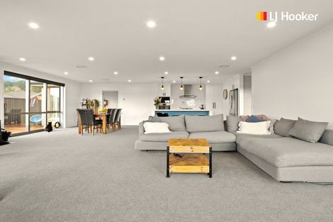 Photo of property in 6 Glenimrie Close, Mosgiel, 9024