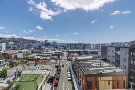 Photo of property in Qba Apartments, 4e/51 Webb Street, Mount Cook, Wellington, 6011