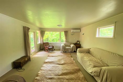 Photo of property in 71 Glendale Road, Glen Eden, Auckland, 0602