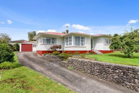 Photo of property in 15 Jade Place, Pukehangi, Rotorua, 3015