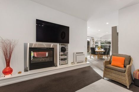 Photo of property in 3 Parkham Drive, Burnside, Christchurch, 8053