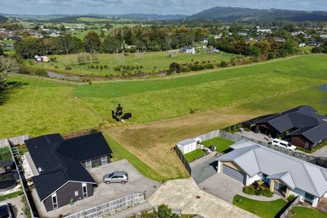 Photo of property in 8 Dram Way, Waipu, 0510