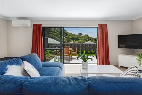 Photo of property in 27a Moonsail Drive, Whitby, Porirua, 5024