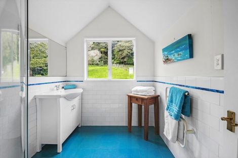 Photo of property in 187 Kimptons Road, Brookby, Manurewa, 2576