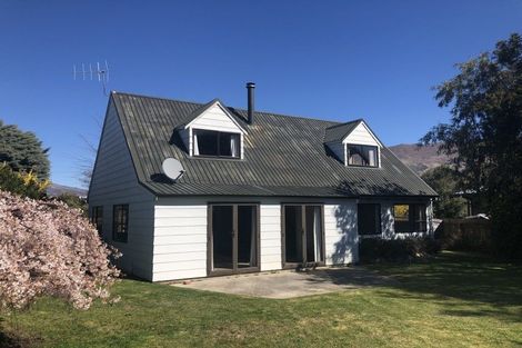 Photo of property in 144 Aubrey Road, Wanaka, 9305