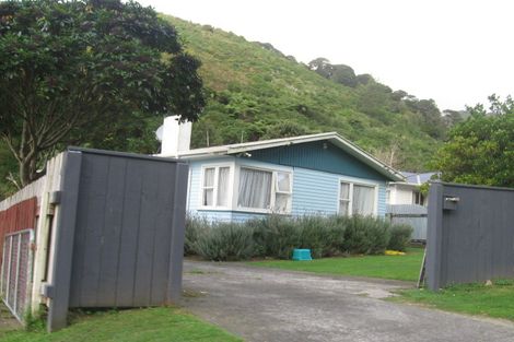 Photo of property in 61 Sunny Grove, Wainuiomata, Lower Hutt, 5014