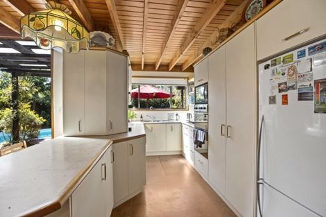 Photo of property in 24 Blundell Place, Chatswood, Auckland, 0626