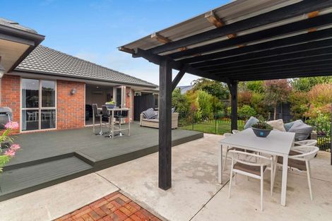 Photo of property in 12 Cunneen Place, Aidanfield, Christchurch, 8025