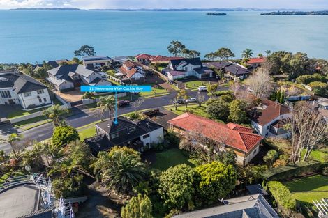 Photo of property in 11 Stevenson Way, Cockle Bay, Auckland, 2014