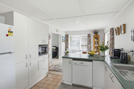 Photo of property in 132 Weraroa Road, Levin, 5510