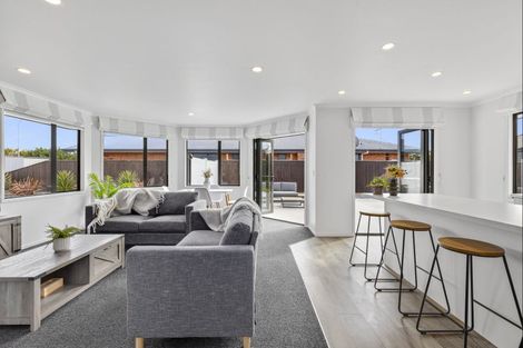 Photo of property in 7 Sanderlane Drive, Motueka, 7120