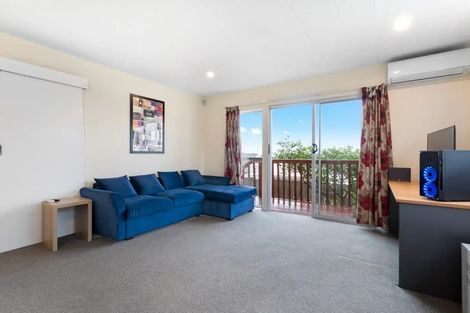 Photo of property in 1/98 Birkdale Road, Birkdale, Auckland, 0626
