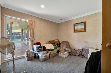 Photo of property in 312 Corbett Road, Paraite, New Plymouth, 4373