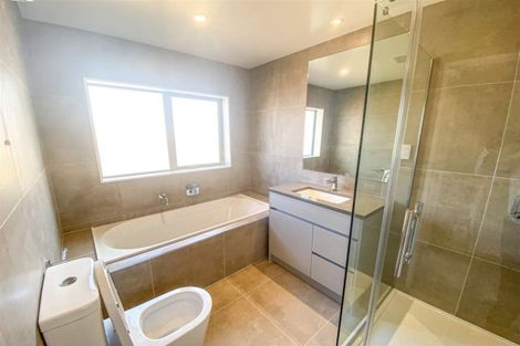 Photo of property in 155 Godfrey Drive, Orewa, 0931