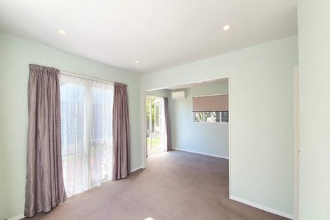 Photo of property in 74 Hamilton Avenue, Ilam, Christchurch, 8041