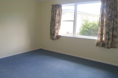 Photo of property in 36a Kingdale Road, Henderson, Auckland, 0610