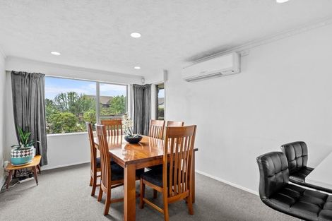 Photo of property in 207 Maidstone Road, Avonhead, Christchurch, 8042