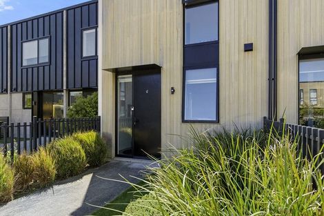 Photo of property in 47 Te Ara O Paetutu, Petone, Lower Hutt, 5012