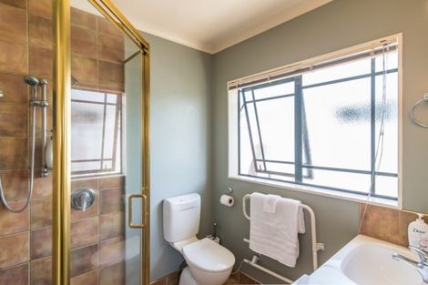 Photo of property in 4 Rifleman Lane, Paraparaumu Beach, Paraparaumu, 5032