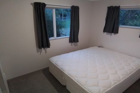 Photo of property in 2/129 Edmonton Road, Te Atatu South, Auckland, 0610