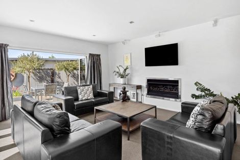 Photo of property in 9 Quartz Lane, Mount Pisa, Cromwell, 9383