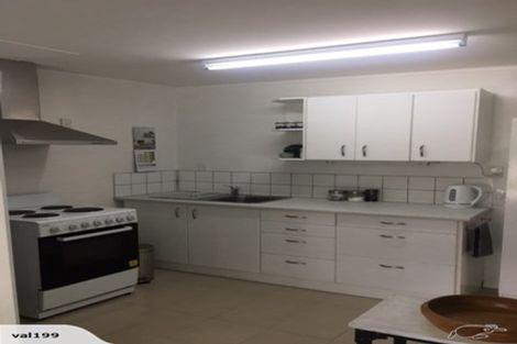 Photo of property in 1/946 Beach Road, Waiake, Auckland, 0630