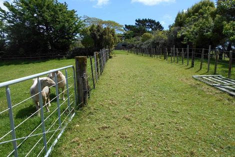 Photo of property in 190 Gleeson Road, Pollok, Waiuku, 2683