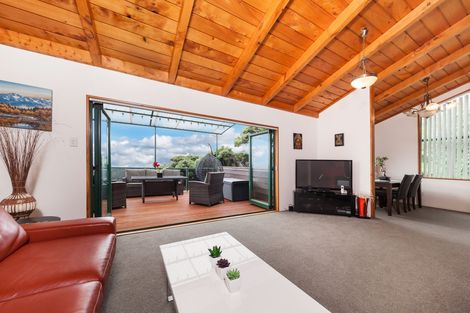 Photo of property in 78 Crows Road, Swanson, Auckland, 0614