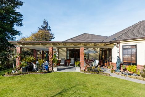 Photo of property in 7 Heritage Place, Terrace End, Palmerston North, 4410