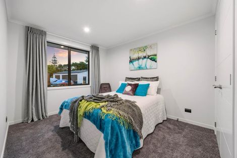 Photo of property in 90d Victoria Avenue, Waiuku, 2123