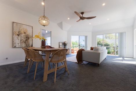 Photo of property in 10 Harvest Court, Paraparaumu, 5032