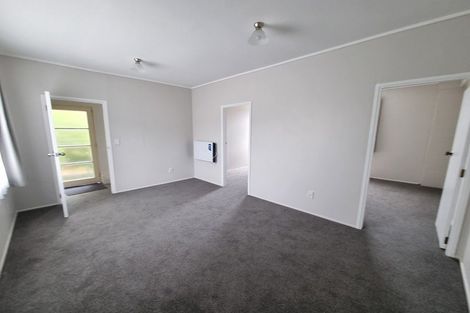 Photo of property in 1b Court Road, Tawa, Wellington, 5028